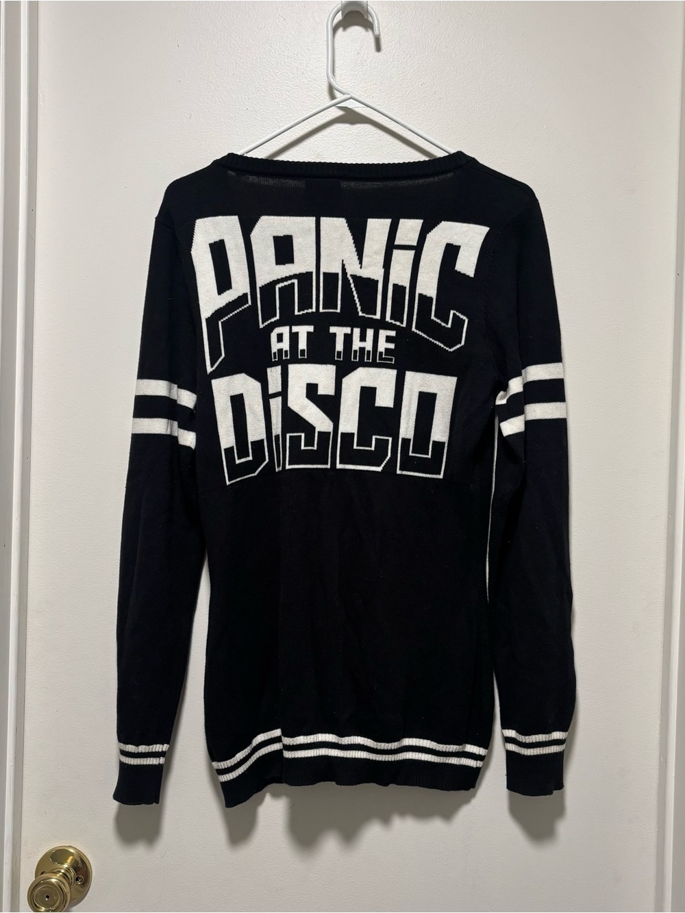 Panic At The Disco Black Long-Sleeve Button Down cardigan sweater s large